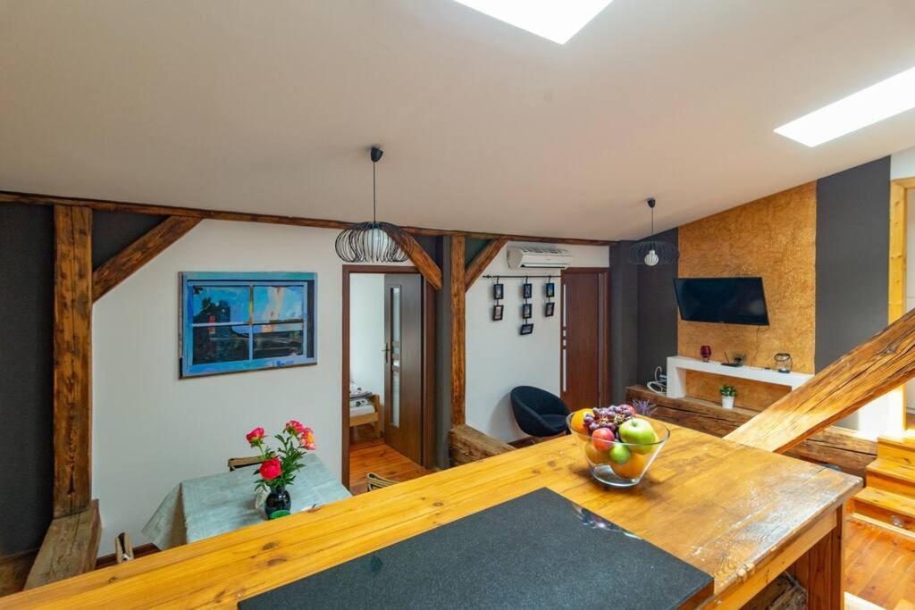 Apartment Pauza 3 Bedroom Apartment! Old Town *