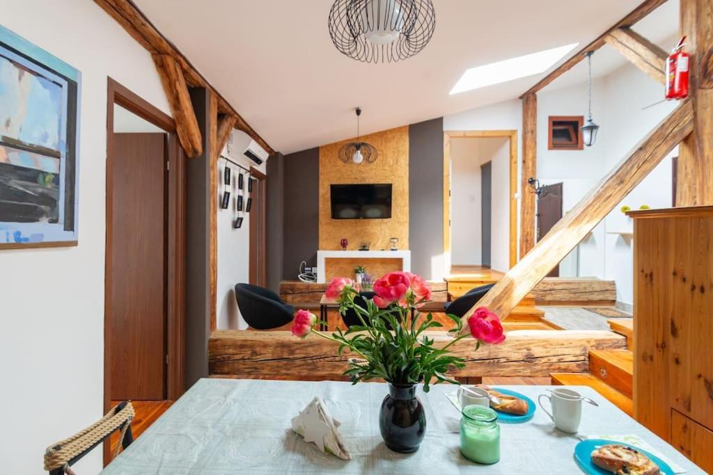 Pauza 3 Bedroom Apartment! Old Town Apartment Krakau