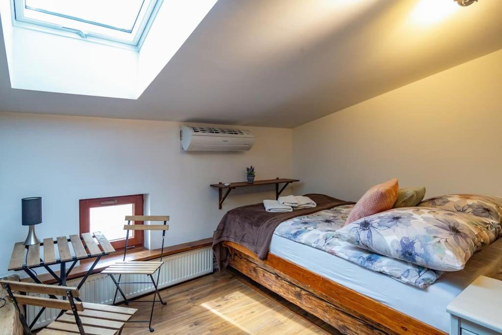Pauza 3 Bedroom Apartment! Old Town Apartment Krakau