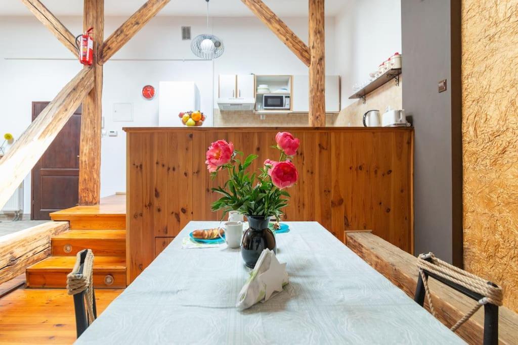 Pauza 3 Bedroom Apartment! Old Town